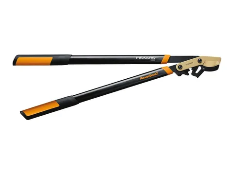 Product photo of the Fiskars PowerGear2 32-Inch Bypass Lopper