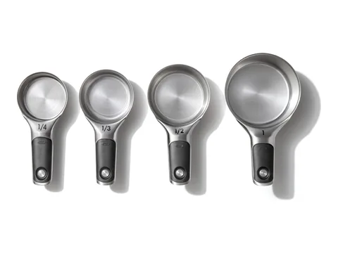 Product photo of the OXO Good Grips Magnetic Measuring Cups